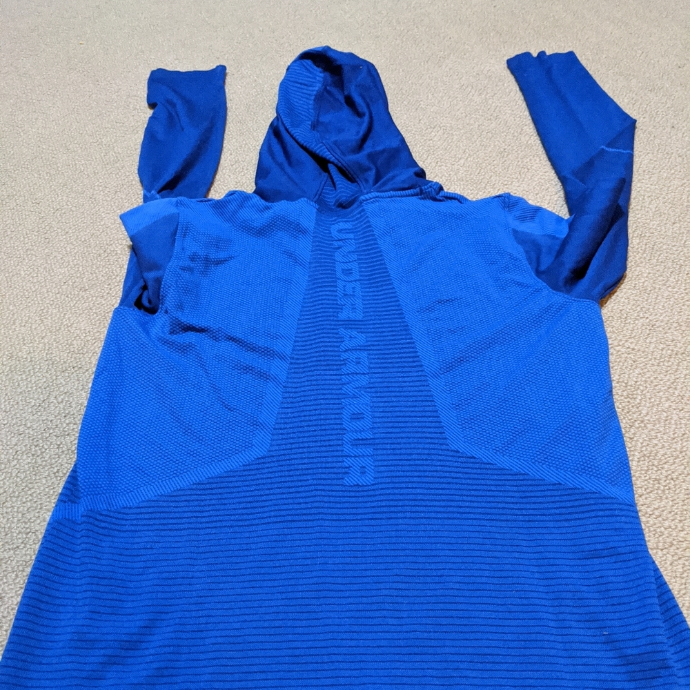 Long sleeve hooded shirt YLG